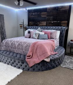 ROUND BED W/ STORAGE DRAWERS 🩶😍🩶✅