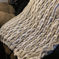 Large Blanket 