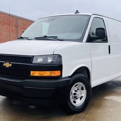 2019 Chevrolet Express 2500