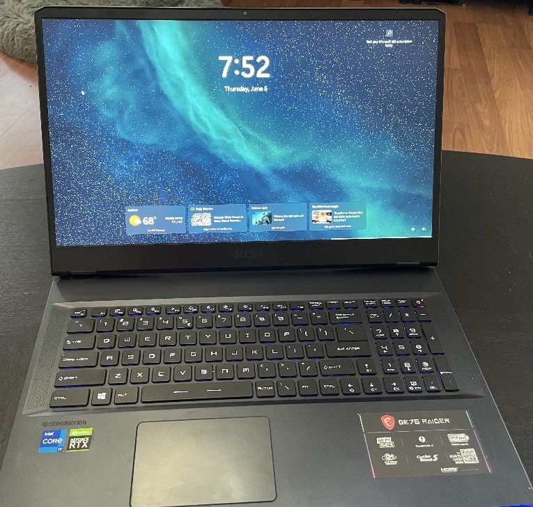 GE 76 Raider Laptop