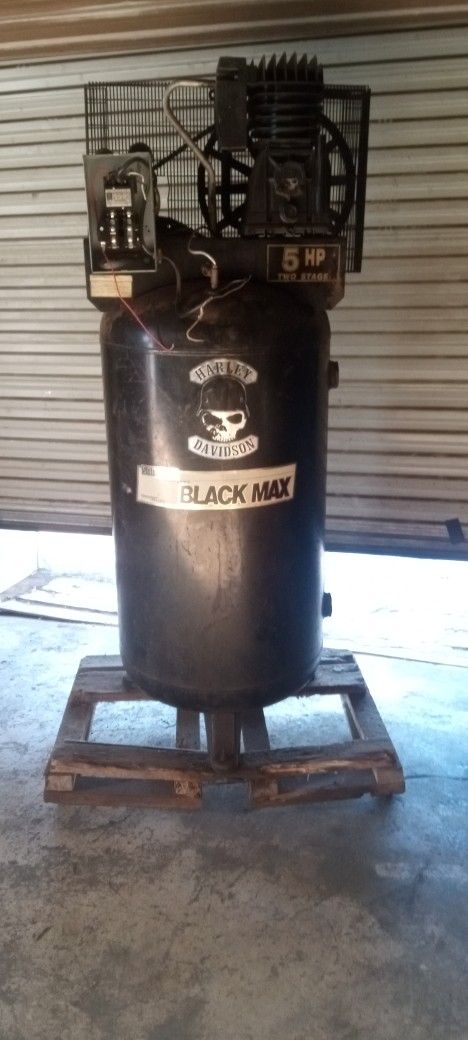 Black Max Air Compressor