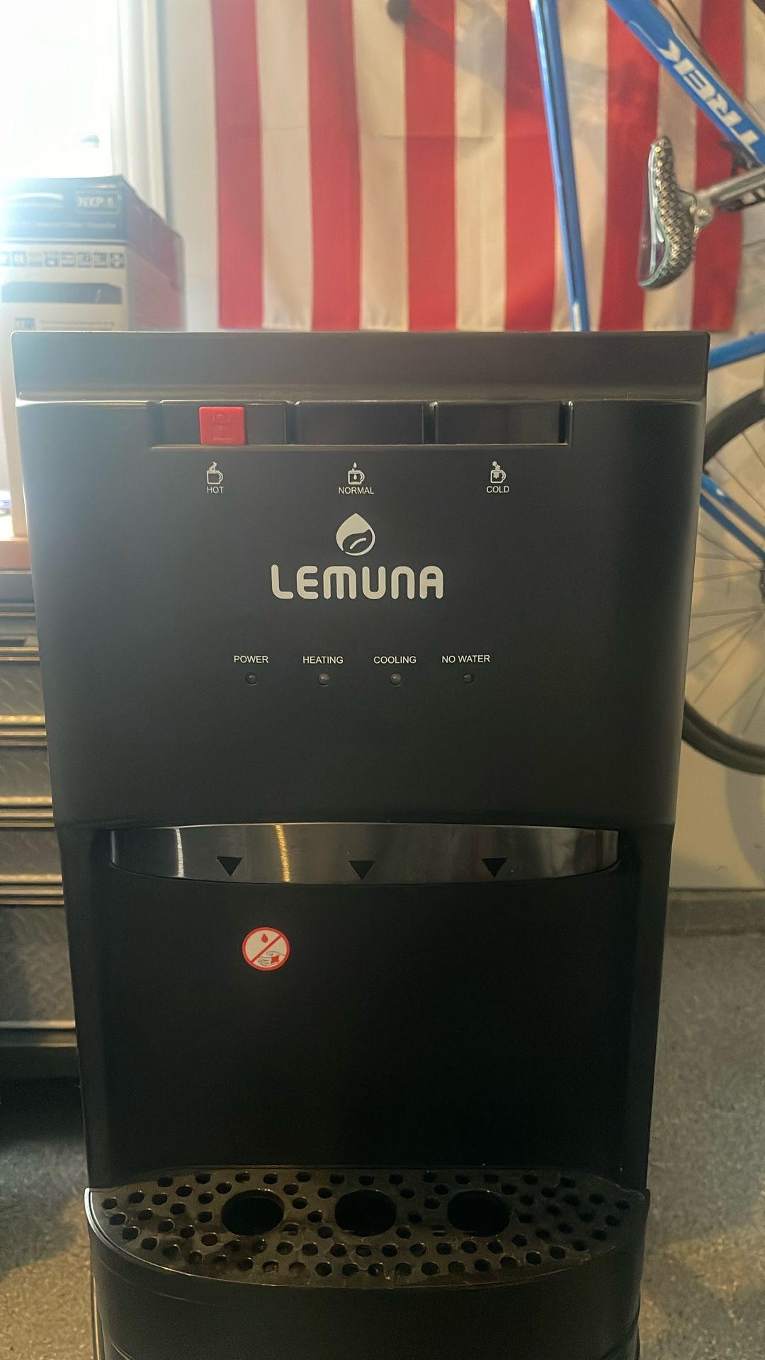 Lemuna Water Dispenser