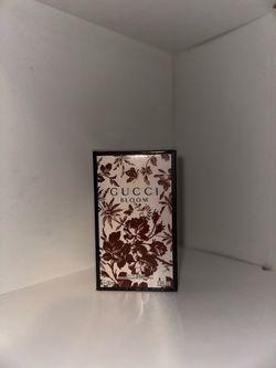 Gucci Bloom  eau de parfum 3.3oz