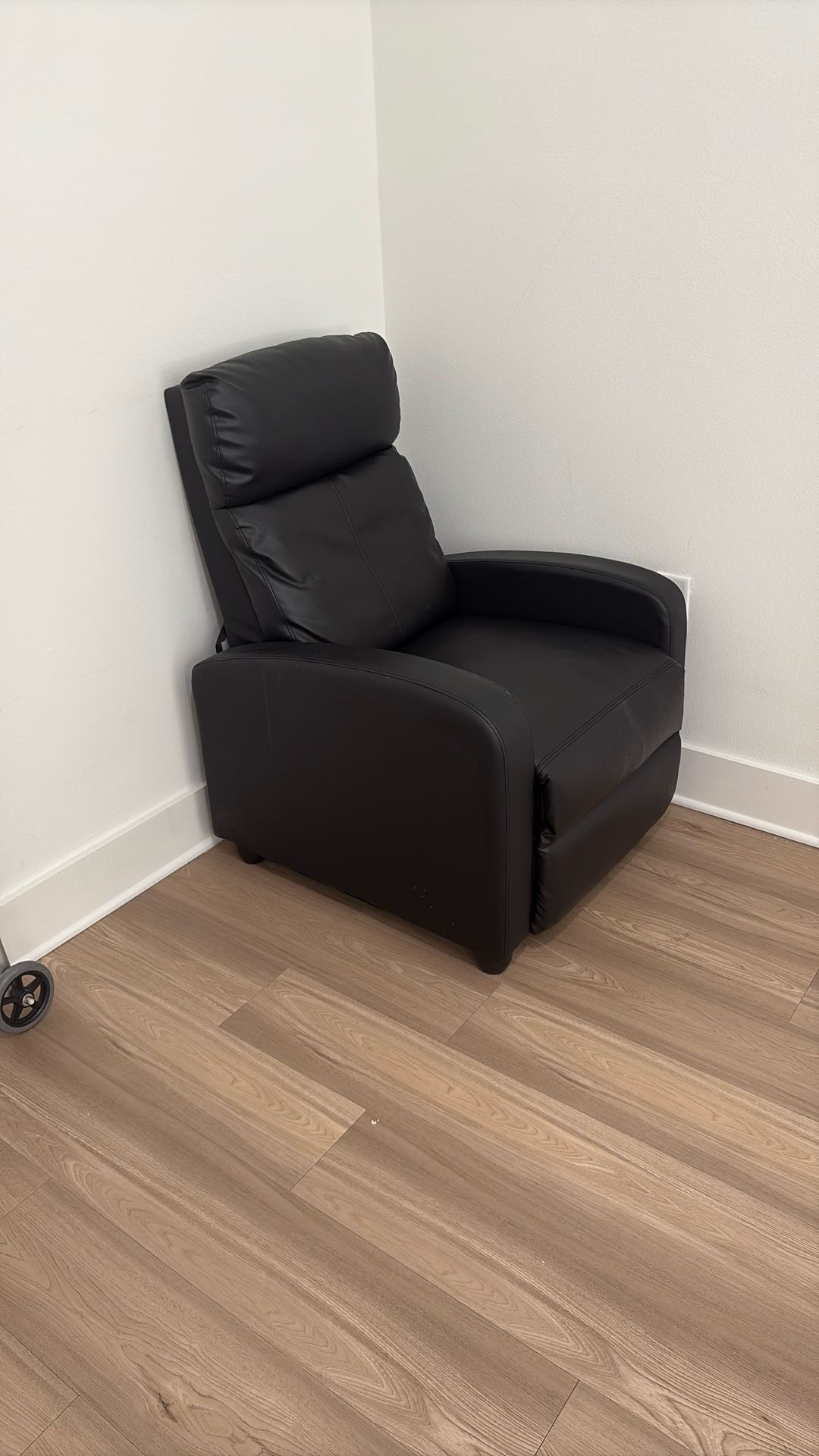 Recliner Chair