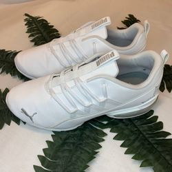 PUMA  Womens Shoes Size 10