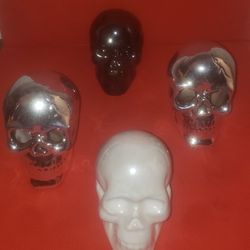 4 Glass Skull Heads