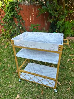 Portable mobile bar cart