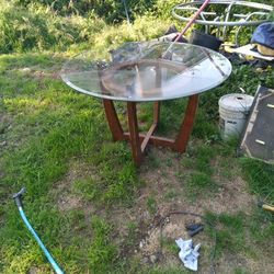 Beveled Glass Top Dining Table.
