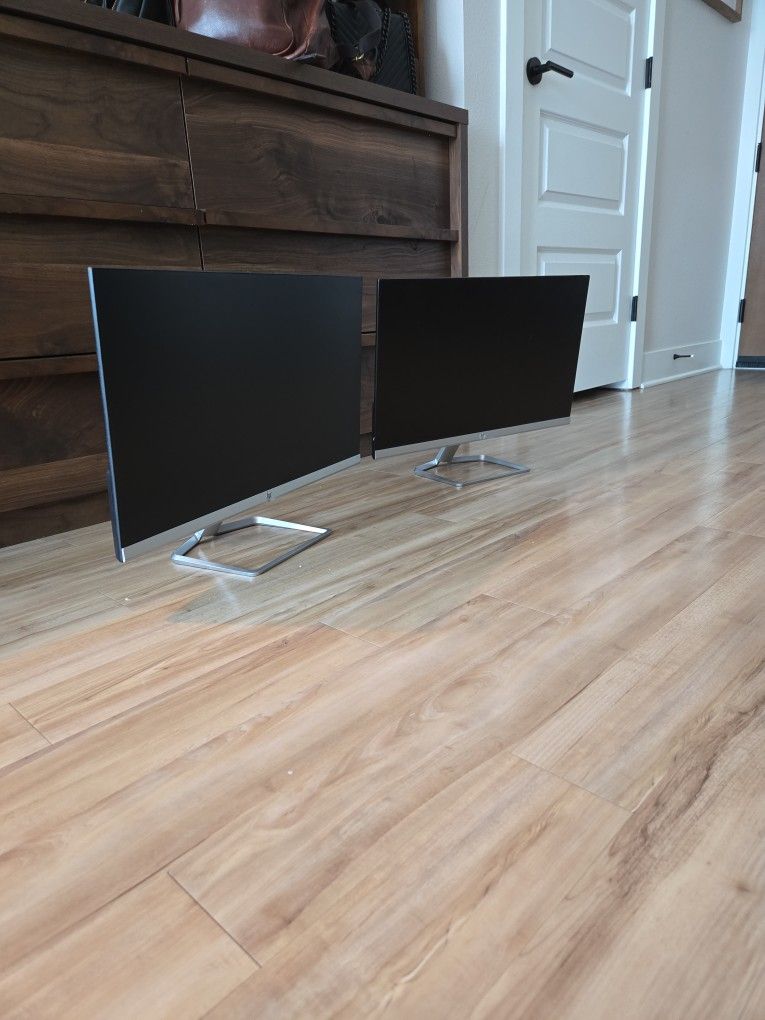 HP Monitors