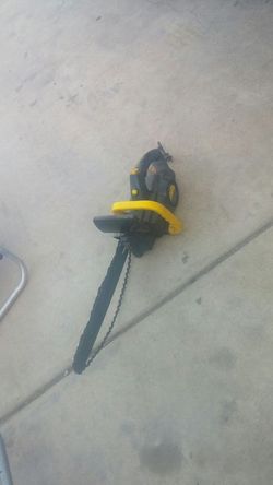 Electric chainsaw