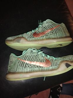 Kobe protro "Statue 🗽 of Liberty"