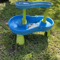 Splash Pond Step 2 Water Toy