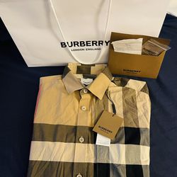 Burberry Size S