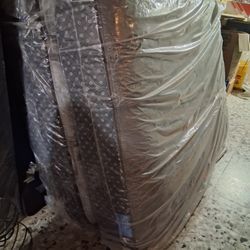 Semi Use Queen Mattresses and Boxspring