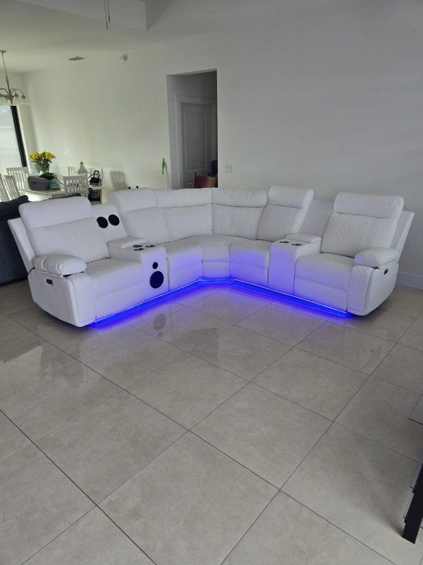 Seccional Reclinable Led Electrico