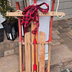 Vintage Old fashioned Flexible Flyer II Sled
