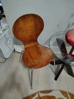 Mid century bent wood chair