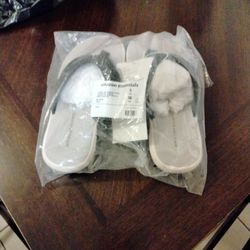 Flip Flops For Men Or Lady Size 5