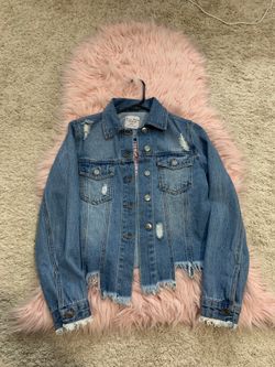 Distressed Jean Jacket With Roses