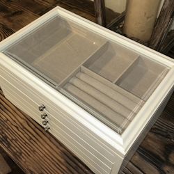 White  “Shadow Box” Style Jewelry Box