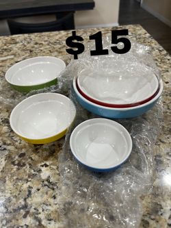 Mixing bowls