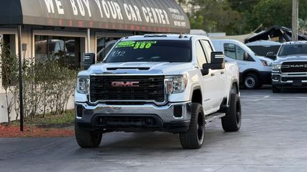 2015 Ford F550 Super Duty Regular Cab & Chassis