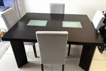 Dining Table - Real Wood - Extendible