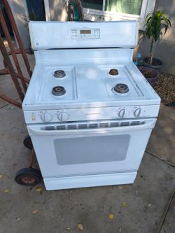 GE stove