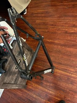 Throne graphite sticker kit 29er