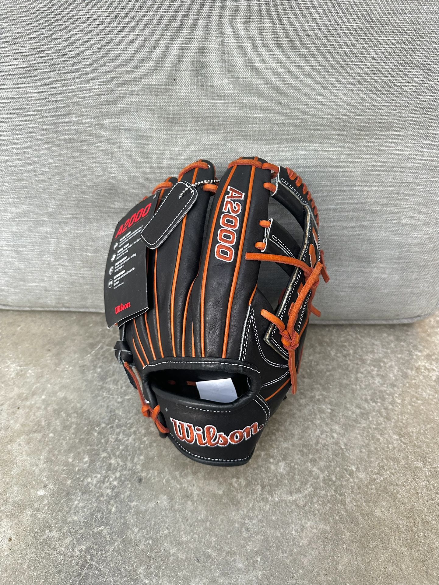 New Wilson A2000 1716 11.5" Baseball Glove: WBW100389115