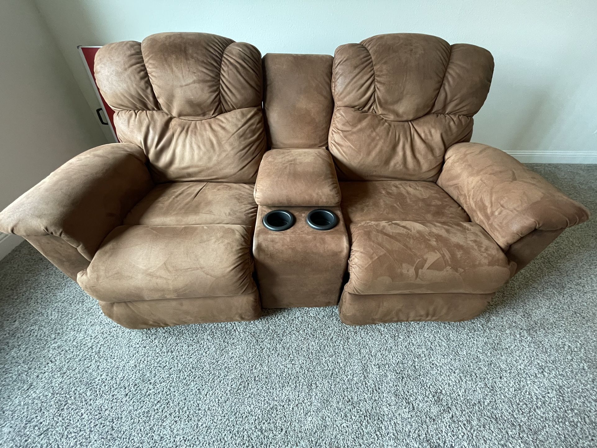 FREE ELECTRIC LOVESEAT 