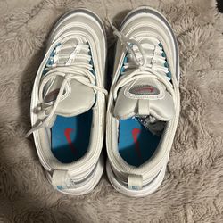 Nike Air Max Size 7 women