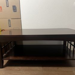 Coffee Table And Side Table 