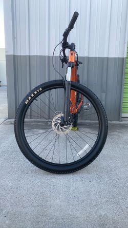 TREK MARLIN 6  / COMPONENTS SHIMANO DEORE