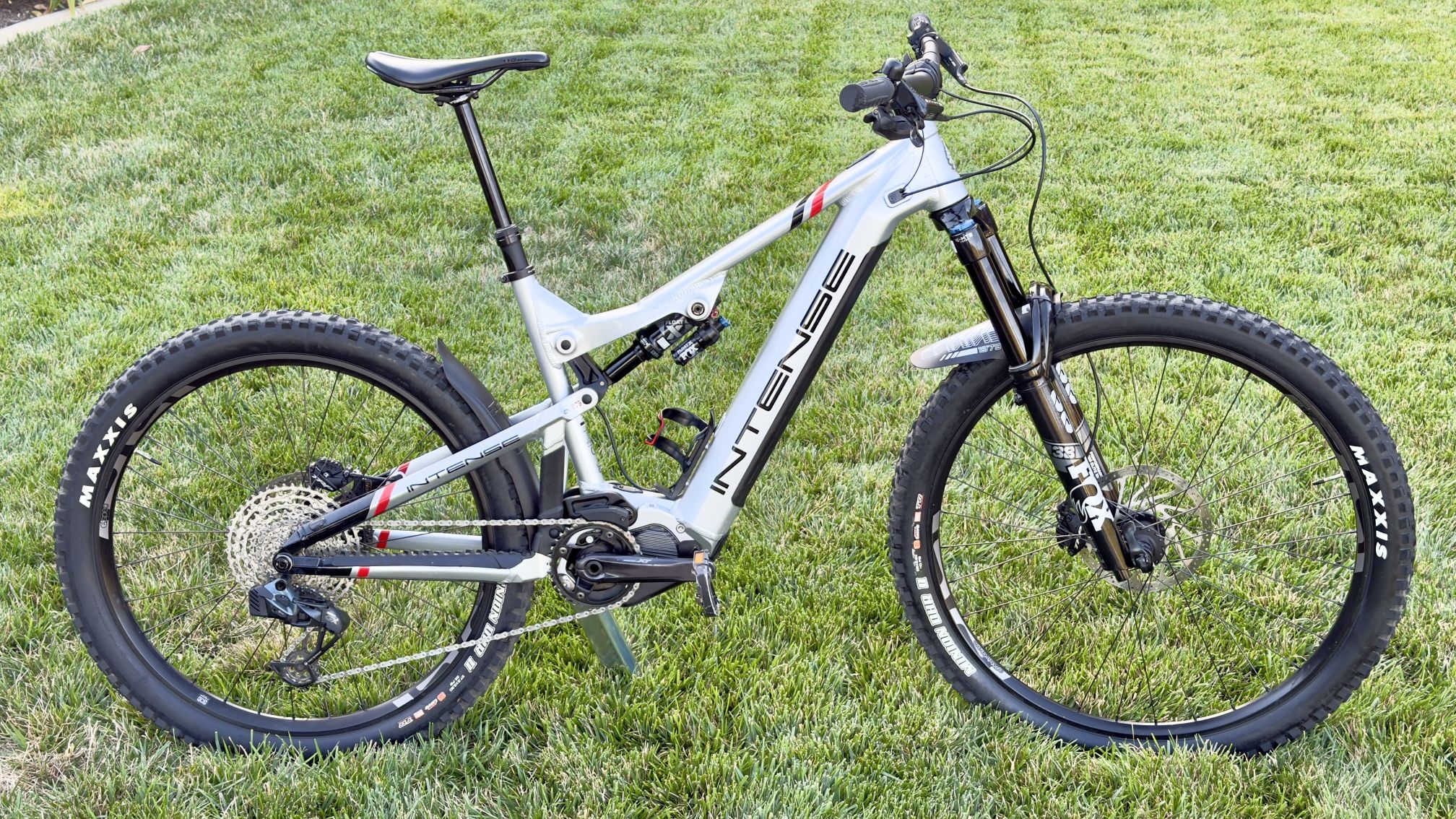 INTENSE TAZER ALLOY PRO e-MTB, Shimano EP-801, SRAM Elect Shifting