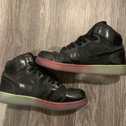  Air Jordan 1 Retro Hi Premium GS 'Fuchsia'