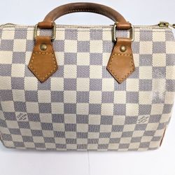 Louis Vuitton Speedy With COA