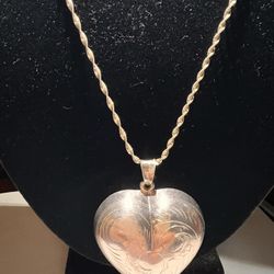 Vintage twisted herringbone sterling silver 925 chain with heart charm