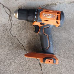 DRILL RIDGID 18V TOOL ONLY 