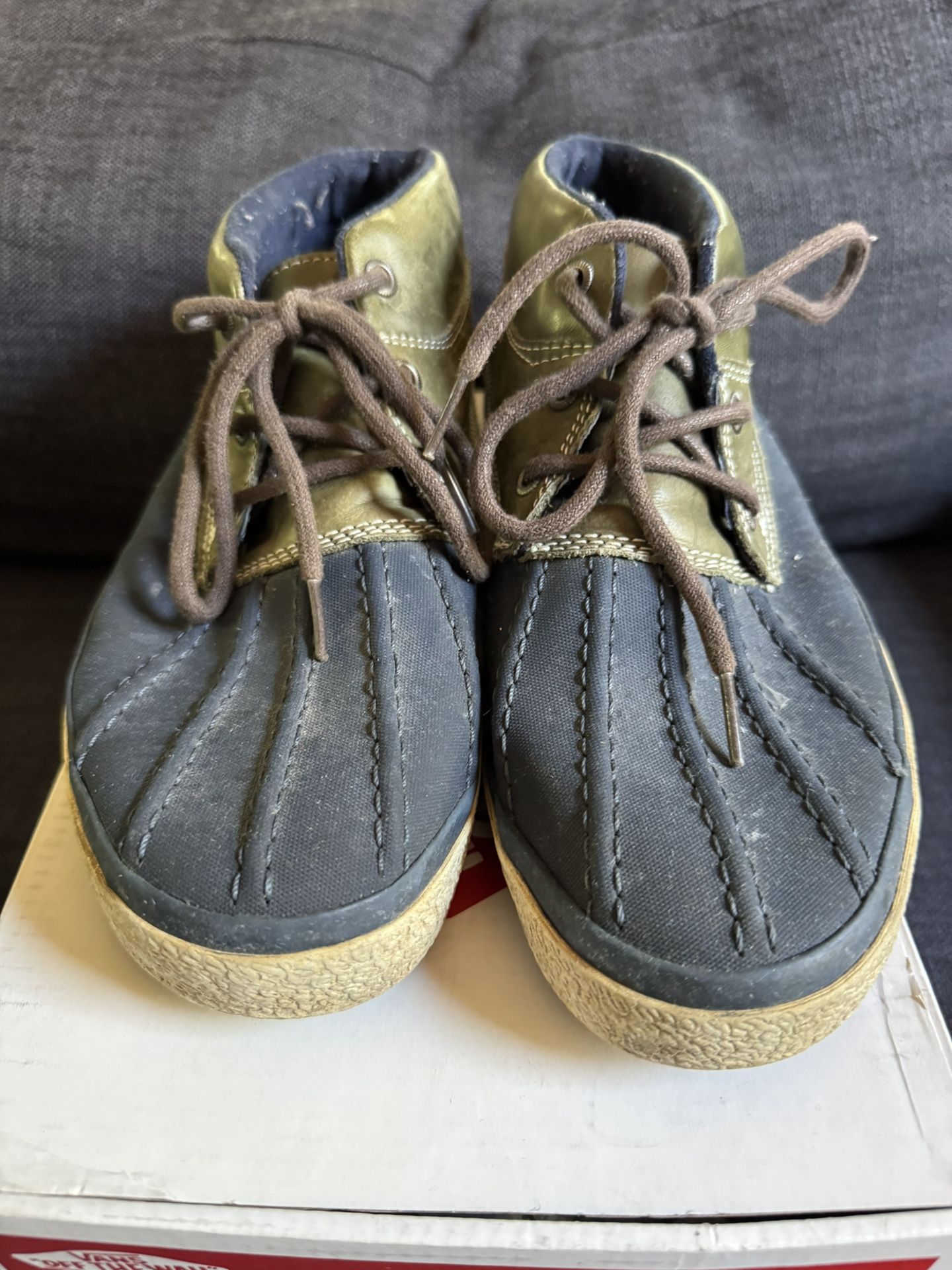 Vans Canvas Duck Boots Blue/green Size 9. Waterproof.