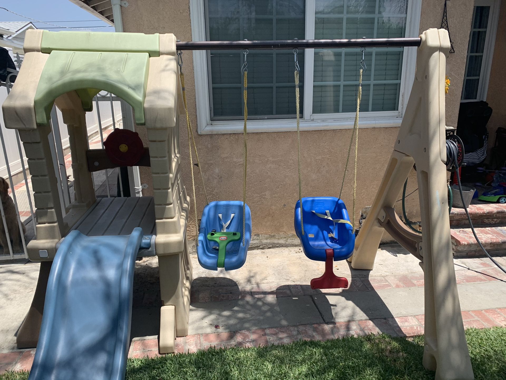 Step 2 swing set