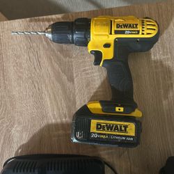 DEWALT 20V MAX Cordless 1/2-inch Compact Drill Driver
