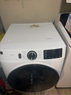 Washer and dryer set