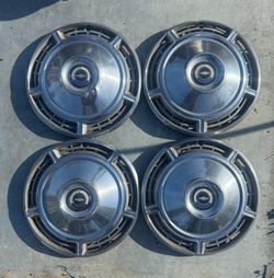 SET (4) 14” CHEVROLET HUB CAPS