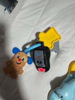 Fisher-Price Laugh & Learn Baby Key Toy