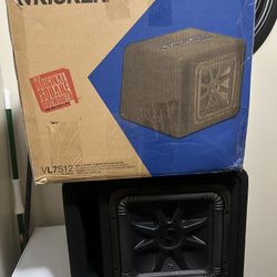 KICKER SOLO-BARIC L7S 12" 2OHM LOADED SUBWOOFER ENCLOSURE | 44VL7S122 | BLACK