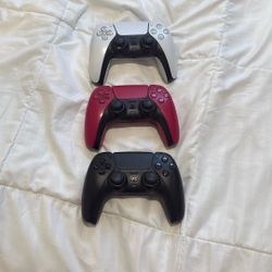 PS5 Controllers