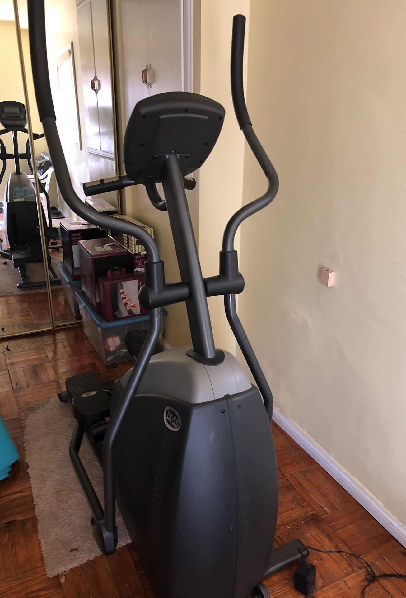 Horizon EX 55 Exercise Elliptical machine trainer