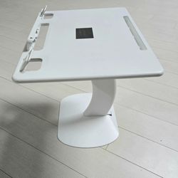 Laptop stand/reading shelf