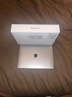 2019 MacBook Air Space Grey with box 13-inch 128GB SSD UNLOCKED